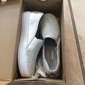 Skechers street Los Angeles edition w/ memory foam